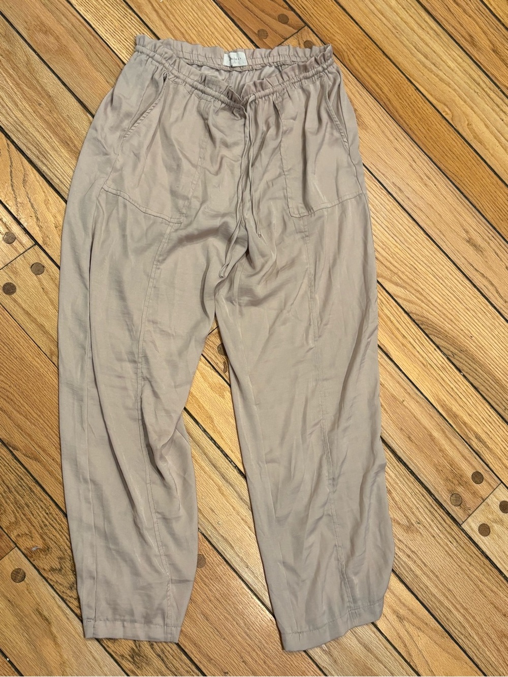 MELLODAY Women’s Silky lightweight Drawstring Joggers in Taupe Beige size large